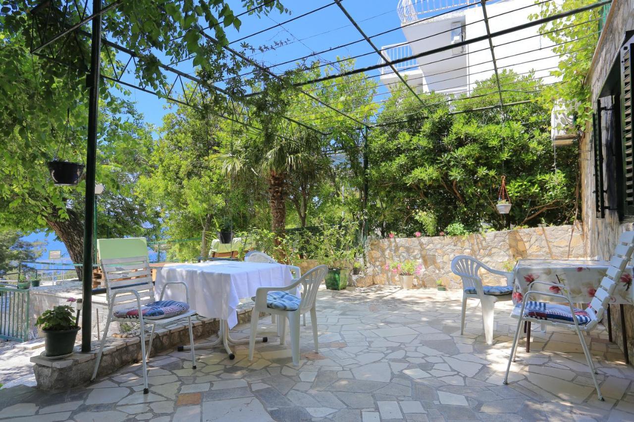 Apartments By The Sea Lokva Rogoznica, Omis - 18638 Екстериор снимка
